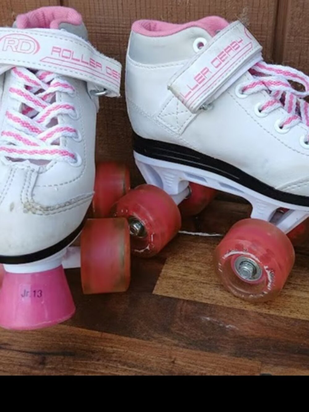 youth roller skates